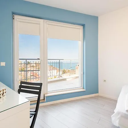 아파트 Blue Horizon Sea View 1br 바르나