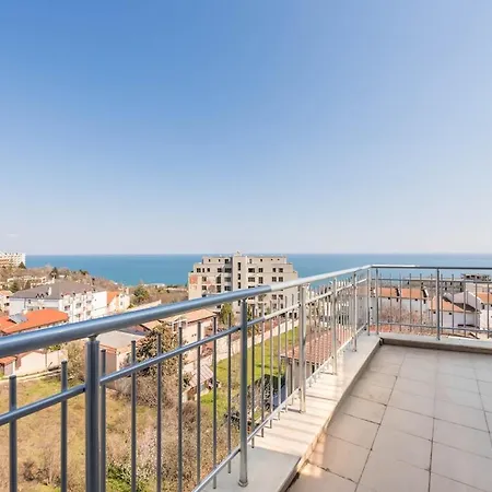Blue Horizon Sea View 1br